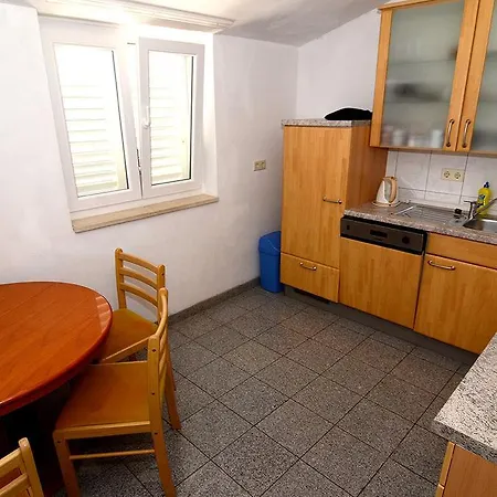 Maslov Apartmán *
