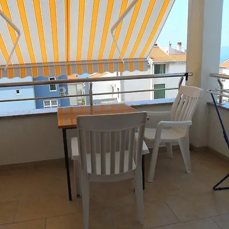 Maslov Apartmán *